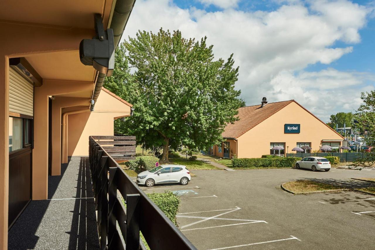 Kyriad Tarbes Bastillac Esterno foto