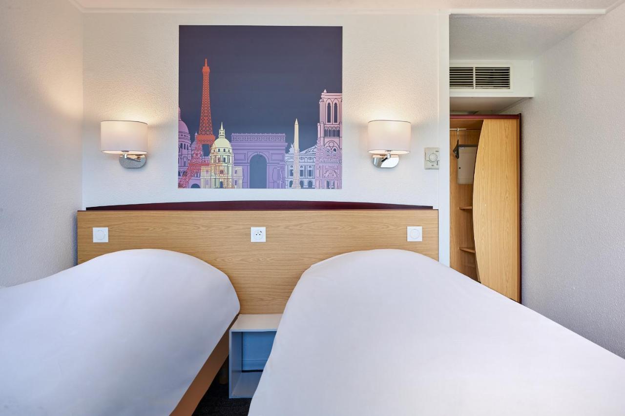Kyriad Tarbes Bastillac Esterno foto