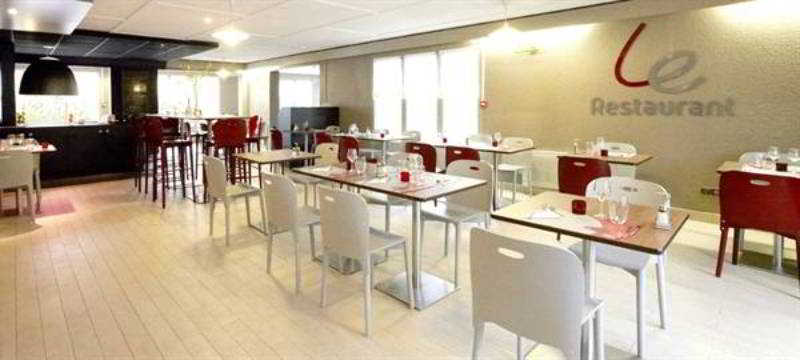 Kyriad Tarbes Bastillac Esterno foto